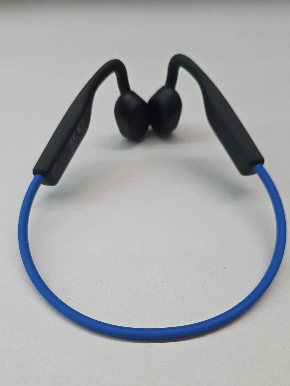 Shokz OpenMove S661 Bone Conduction Wireless Headphones PreOwned - Picture 2 of 6